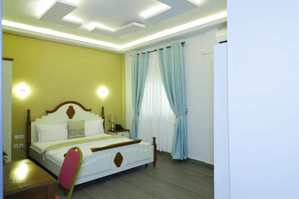 Chambre au plafond lumineux